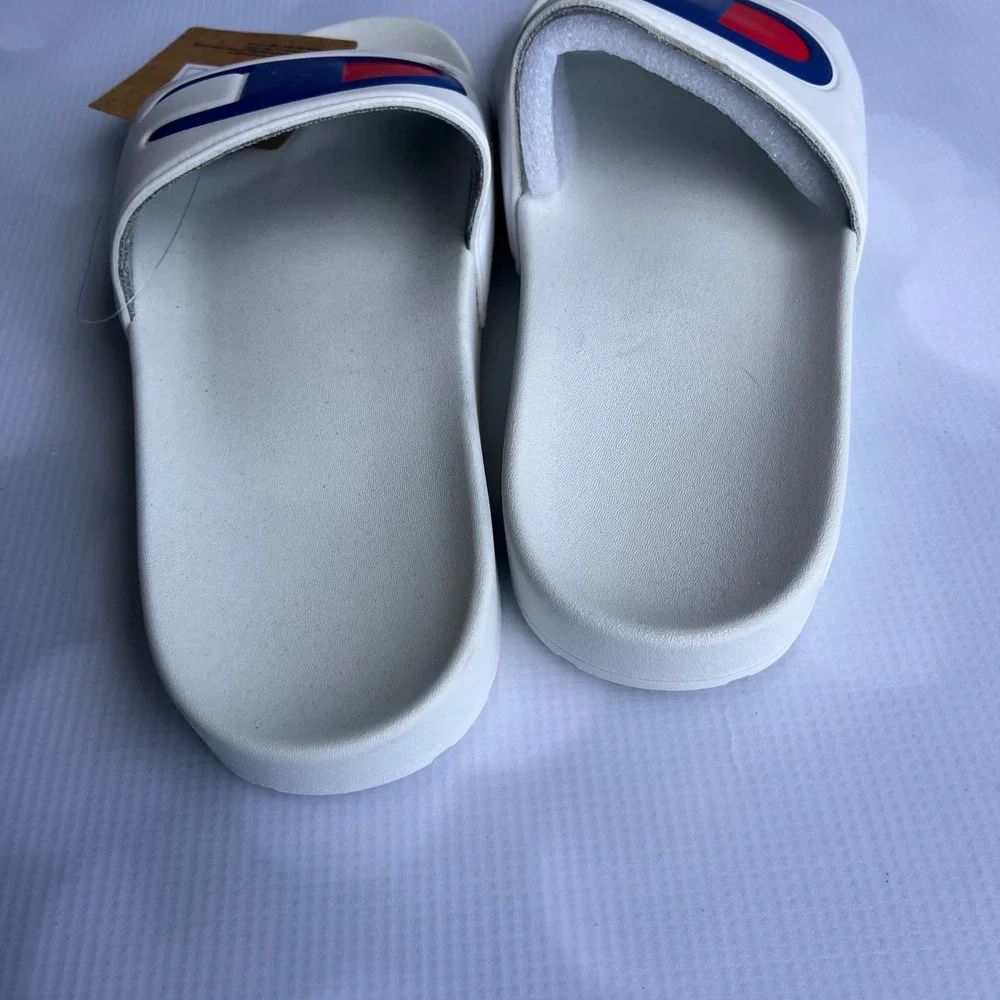 Champion‎ IPO Mens White Slide Sandals C Logo Size 8 NEW Streetwear Beach Retro